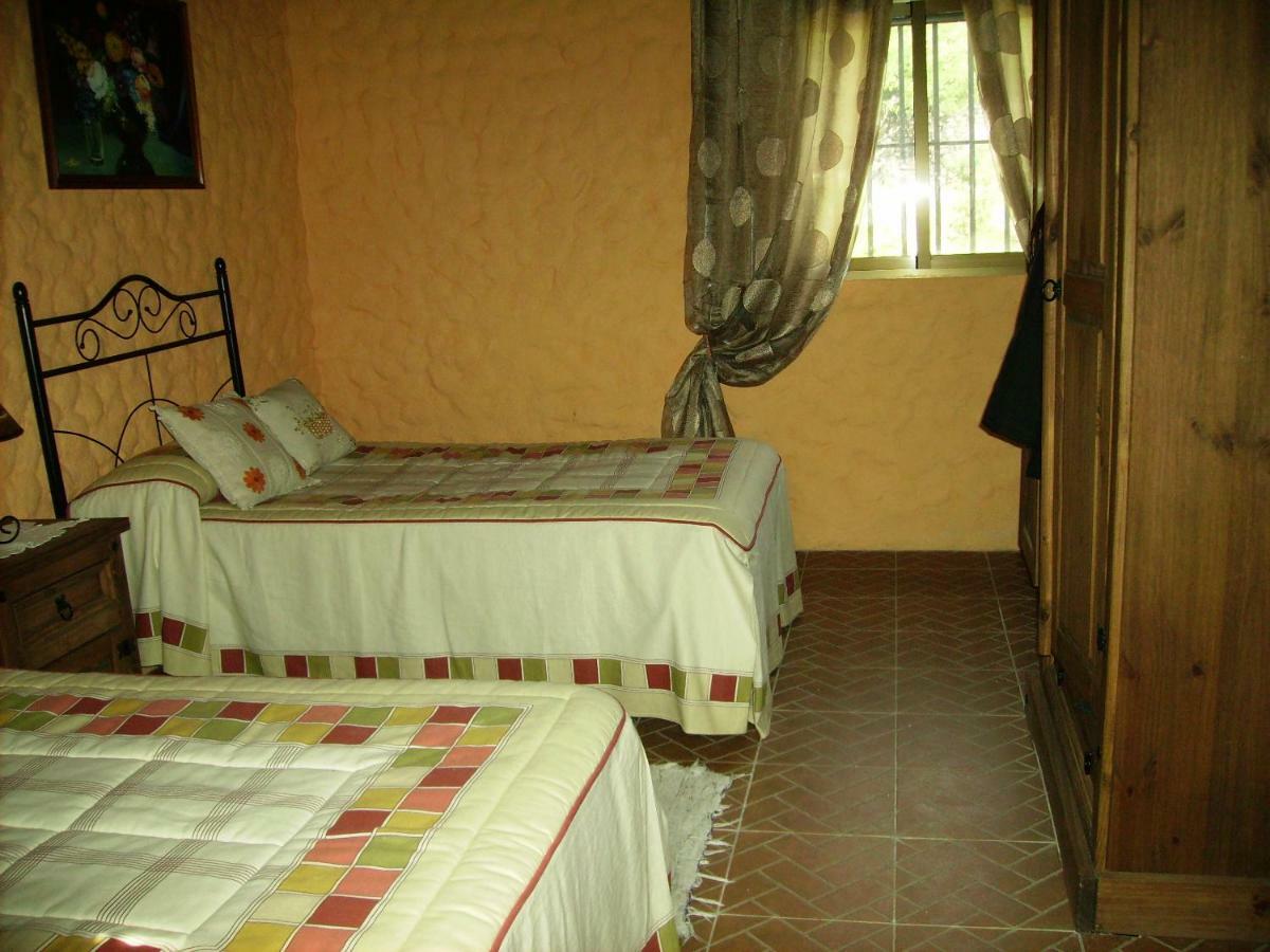 El Majano Guest House Montanchez Exterior photo